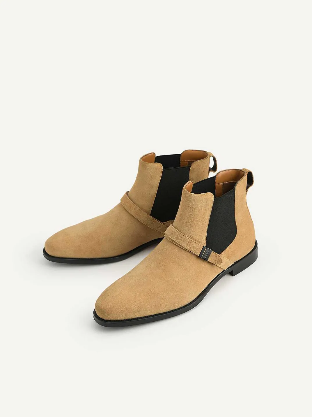 Suede Strapped Boots<PEDRO Hot