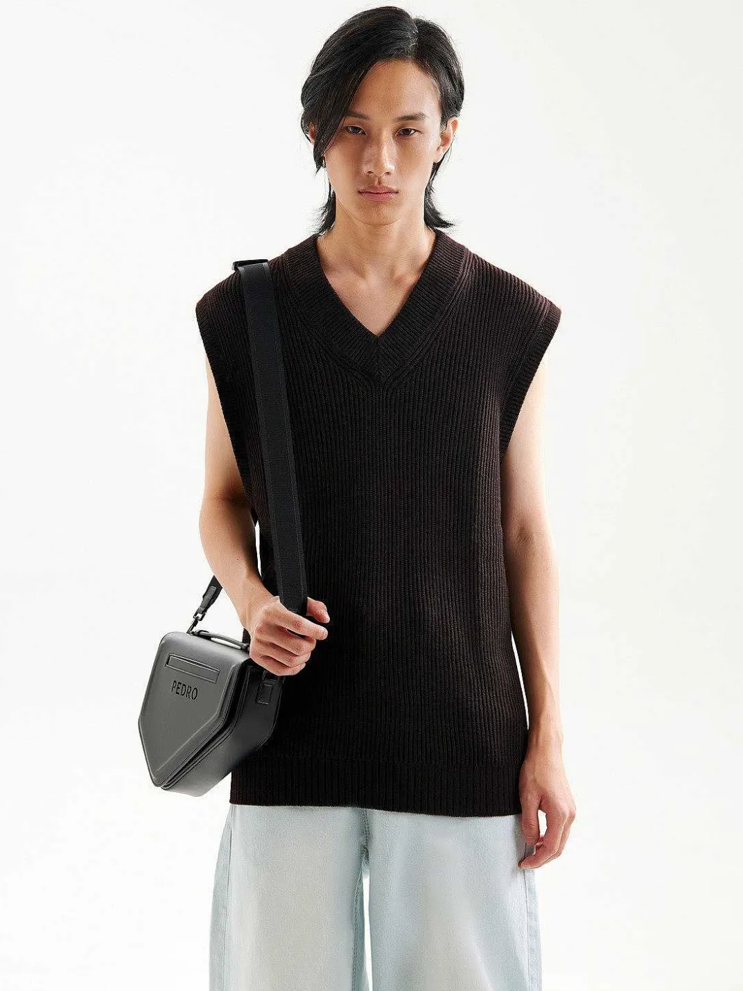 Taper Sling Bag<PEDRO