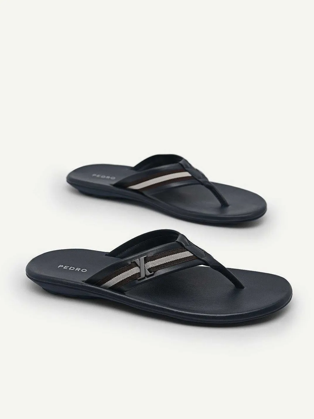 Thong Sandals<PEDRO