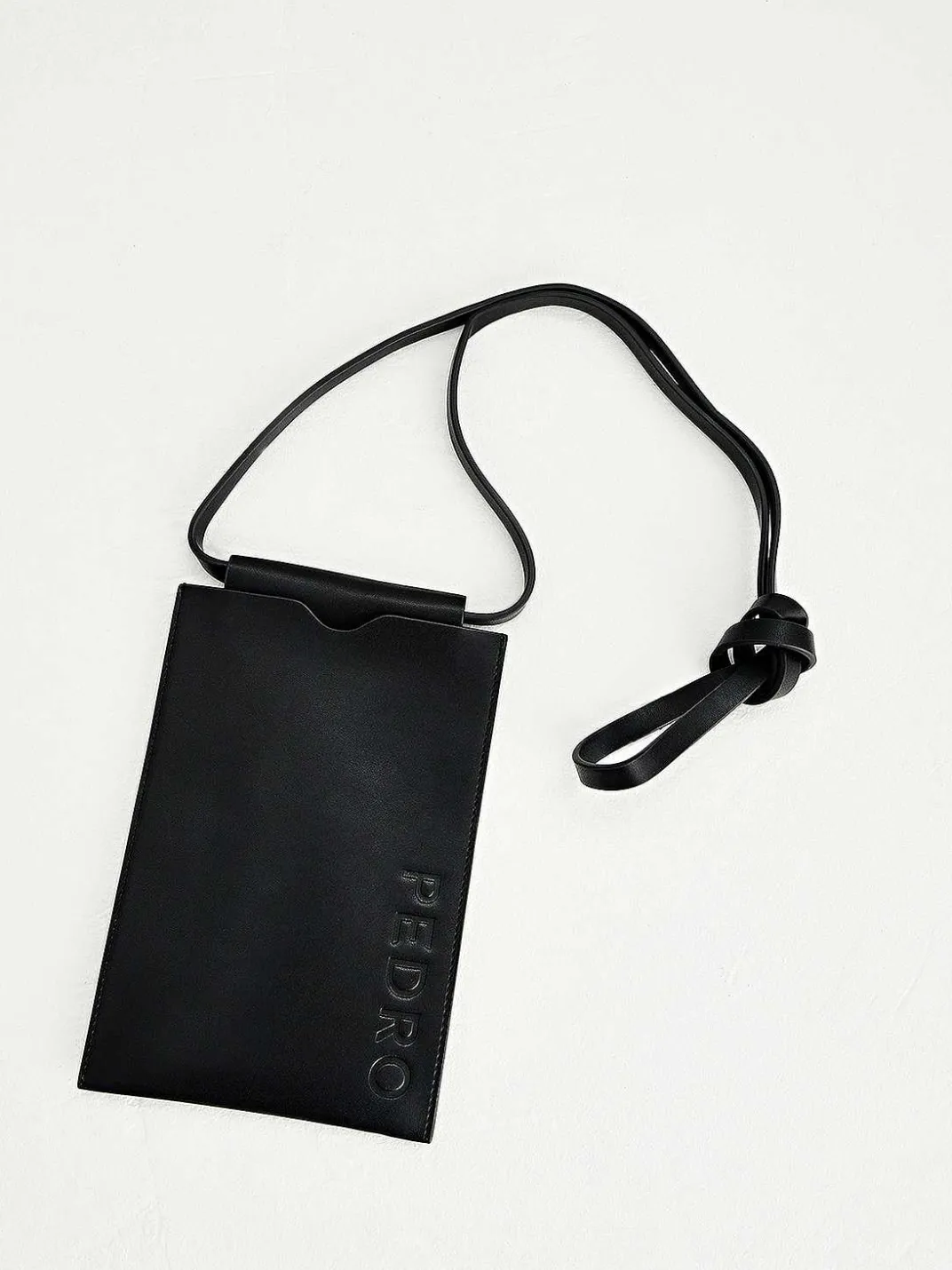 Trip Phone Pouch With Lanyard<PEDRO New