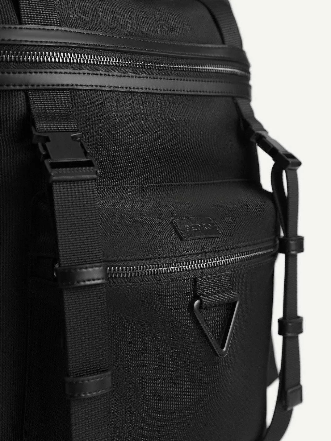 Utilitarian Backpack<PEDRO