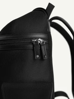 Utilitarian Backpack<PEDRO