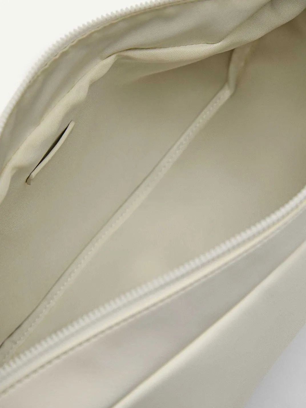 Uzi Sling Bag<PEDRO New