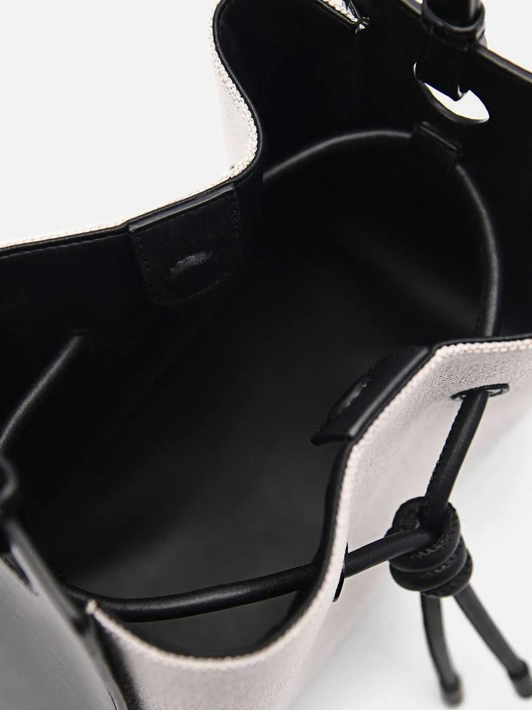 Yasmin Linen Bucket Bag<PEDRO Online